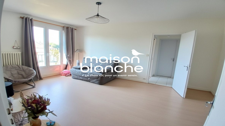 Ma-Cabane - Location Appartement Parthenay, 43 m²