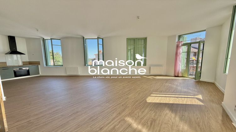 Ma-Cabane - Location Appartement Parthenay, 76 m²
