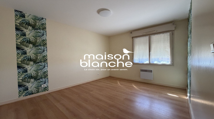 Ma-Cabane - Location Appartement Parthenay, 86 m²