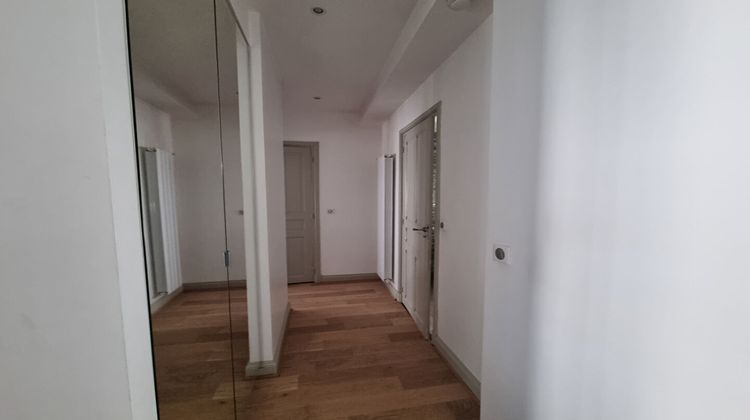 Ma-Cabane - Location Appartement PAU, 67 m²