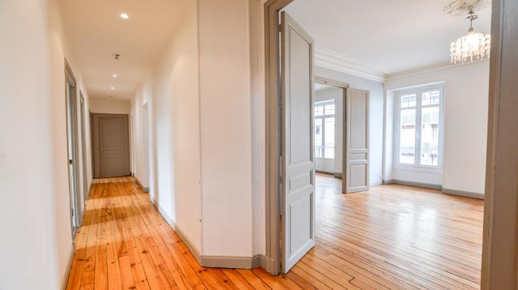 Ma-Cabane - Location Appartement PAU, 105 m²