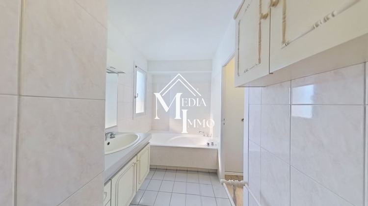 Ma-Cabane - Location Appartement PAU, 85 m²