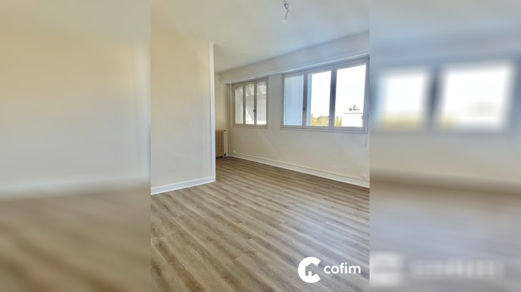 Ma-Cabane - Location Appartement PAU, 80 m²