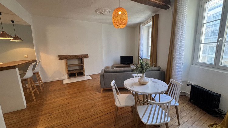 Ma-Cabane - Location Appartement PAU, 68 m²
