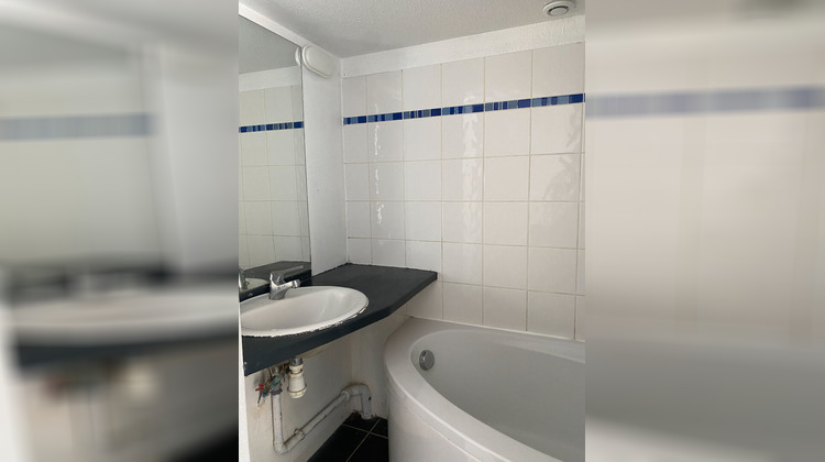 Ma-Cabane - Location Appartement PAUILLAC, 63 m²