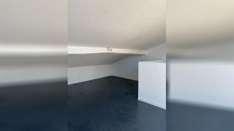 Ma-Cabane - Location Appartement PAUILLAC, 63 m²