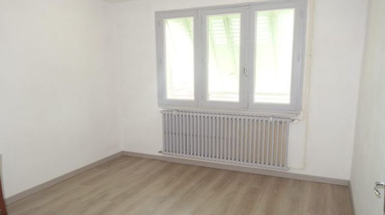 Ma-Cabane - Location Appartement Paulinet, 48 m²