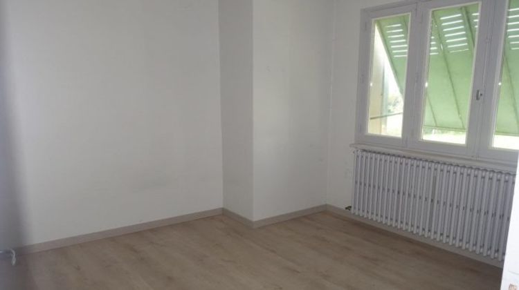 Ma-Cabane - Location Appartement Paulinet, 48 m²