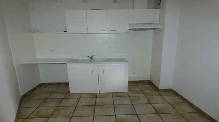 Ma-Cabane - Location Appartement PENNE-D'AGENAIS, 55 m²