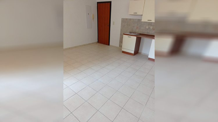 Ma-Cabane - Location Appartement Penta-di-Casinca, 39 m²