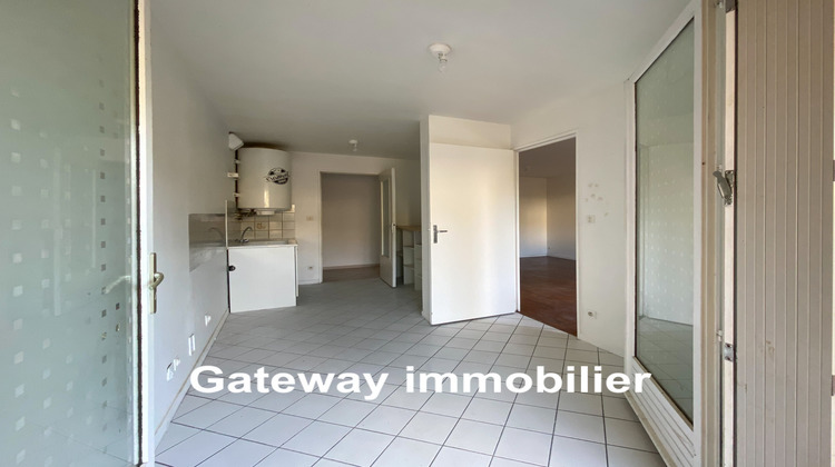 Ma-Cabane - Location Appartement Pérignat-lès-Sarliève, 64 m²