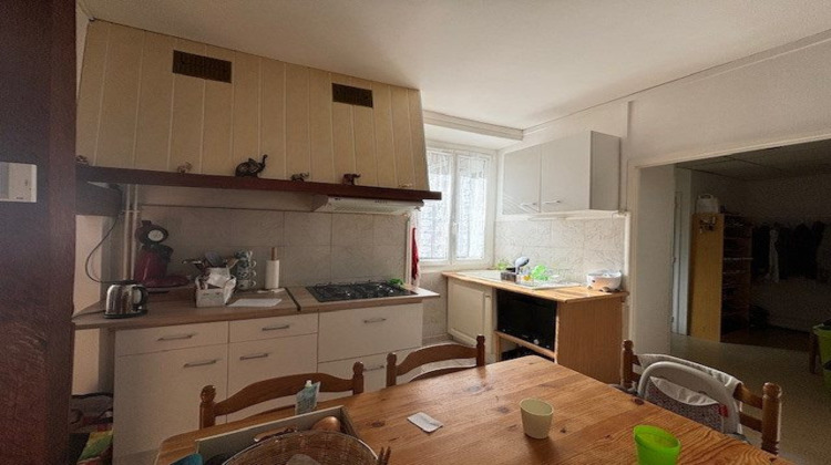 Ma-Cabane - Location Appartement Perigueux, 66 m²