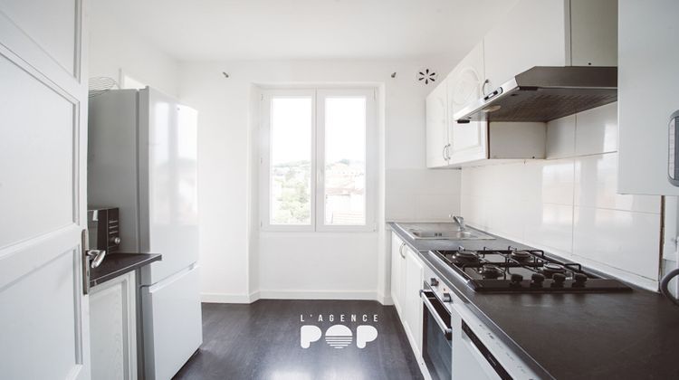 Ma-Cabane - Location Appartement PERIGUEUX, 67 m²