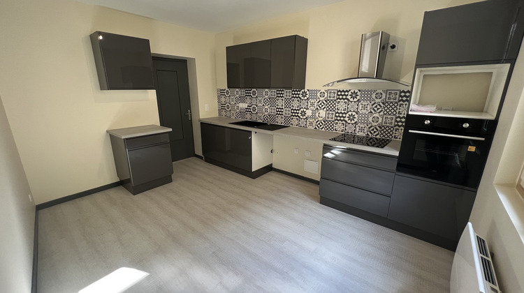 Ma-Cabane - Location Appartement Périgueux, 95 m²