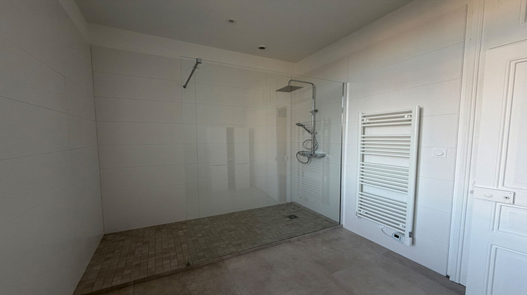 Ma-Cabane - Location Appartement PERIGUEUX, 92 m²