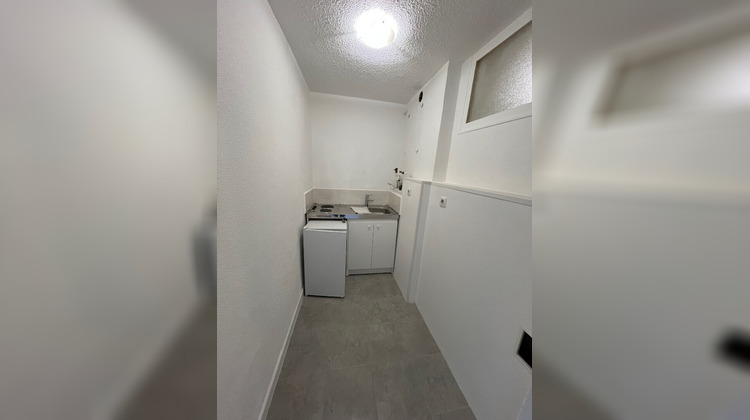 Ma-Cabane - Location Appartement PERIGUEUX, 33 m²