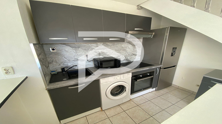 Ma-Cabane - Location Appartement PERIGUEUX, 59 m²