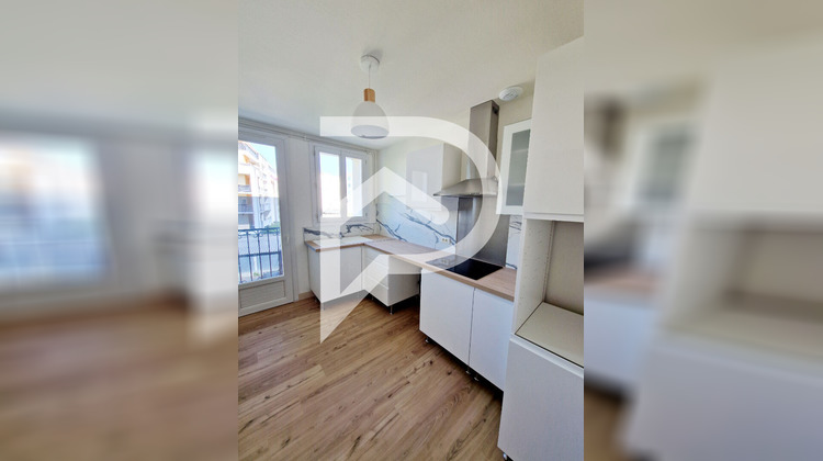 Ma-Cabane - Location Appartement PERIGUEUX, 59 m²