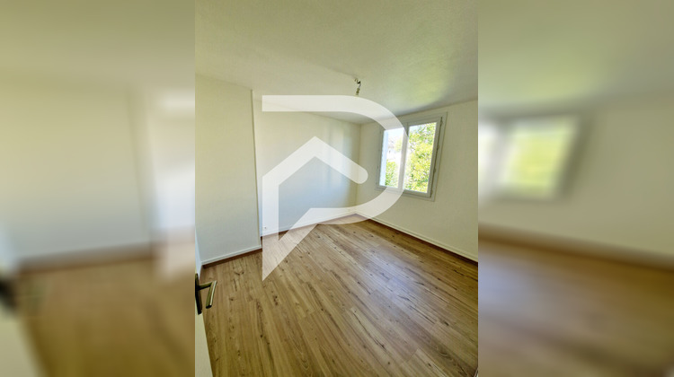 Ma-Cabane - Location Appartement PERIGUEUX, 59 m²