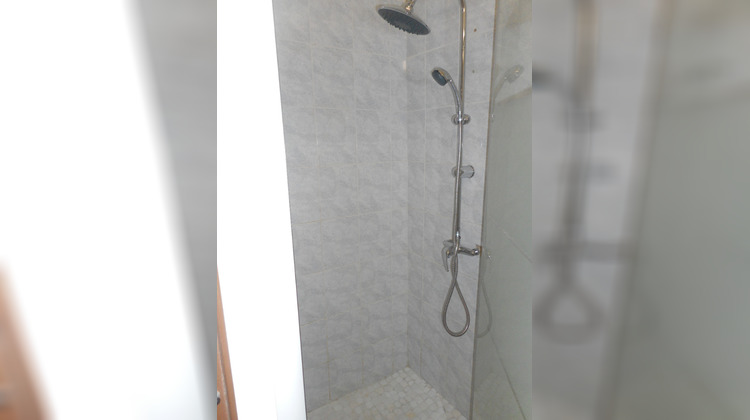 Ma-Cabane - Location Appartement PERIGUEUX, 66 m²