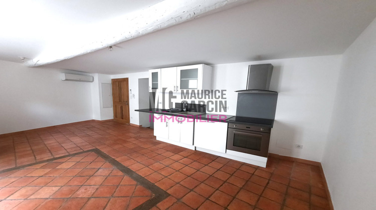 Ma-Cabane - Location Appartement Pernes-les-Fontaines, 47 m²
