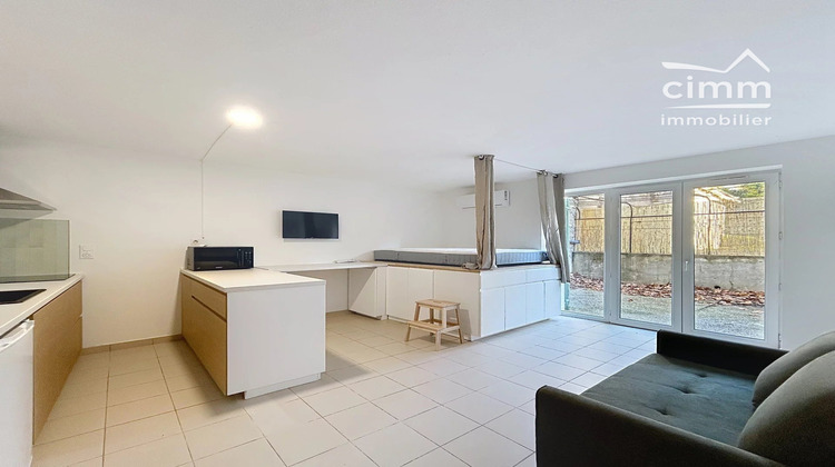 Ma-Cabane - Location Appartement Pernes-les-Fontaines, 24 m²