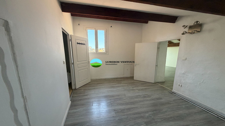 Ma-Cabane - Location Appartement PERNES-LES-FONTAINES, 36 m²