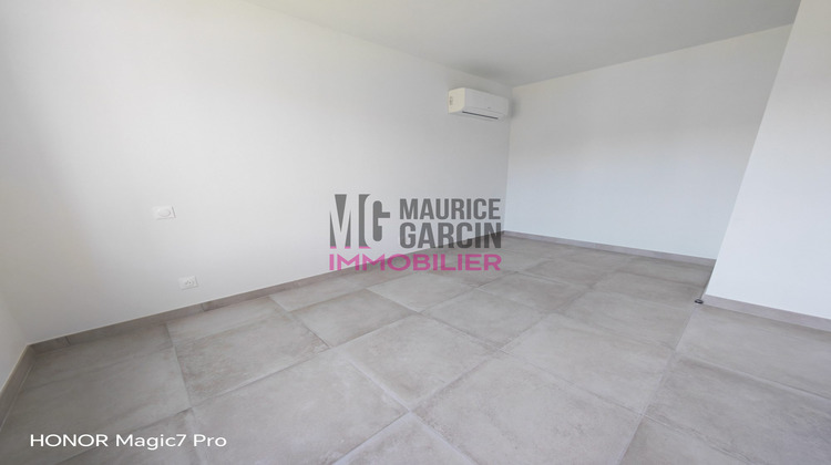 Ma-Cabane - Location Appartement Pernes-les-Fontaines, 79 m²