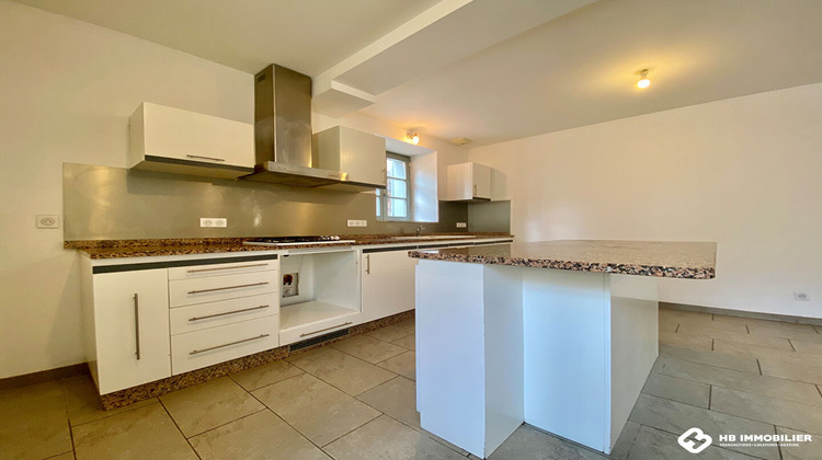 Ma-Cabane - Location Appartement PERREUX, 75 m²