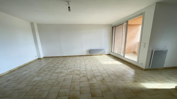 Ma-Cabane - Location Appartement Pertuis, 38 m²