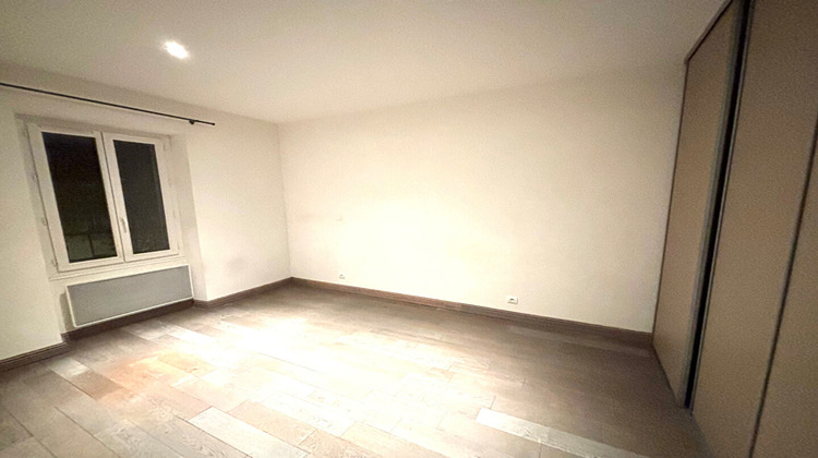 Ma-Cabane - Location Appartement PERTUIS, 70 m²