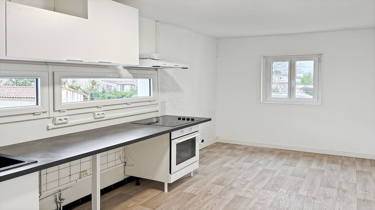 Ma-Cabane - Location Appartement PESSAC, 83 m²