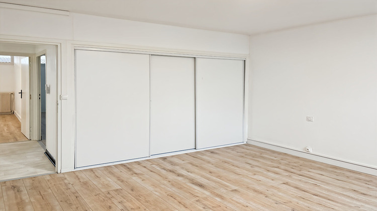 Ma-Cabane - Location Appartement PESSAC, 83 m²