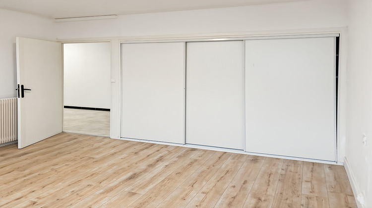 Ma-Cabane - Location Appartement PESSAC, 83 m²