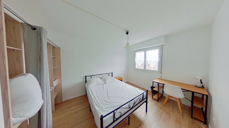 Ma-Cabane - Location Appartement PESSAC, 93 m²