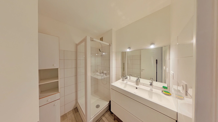 Ma-Cabane - Location Appartement PESSAC, 93 m²