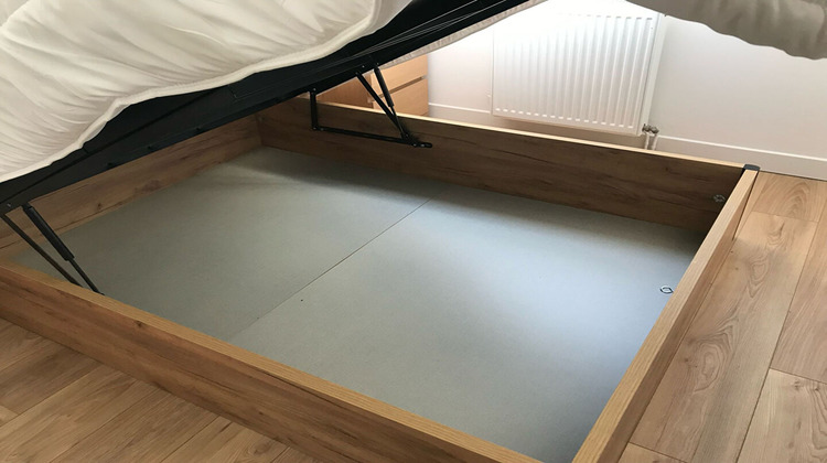 Ma-Cabane - Location Appartement PESSAC, 72 m²