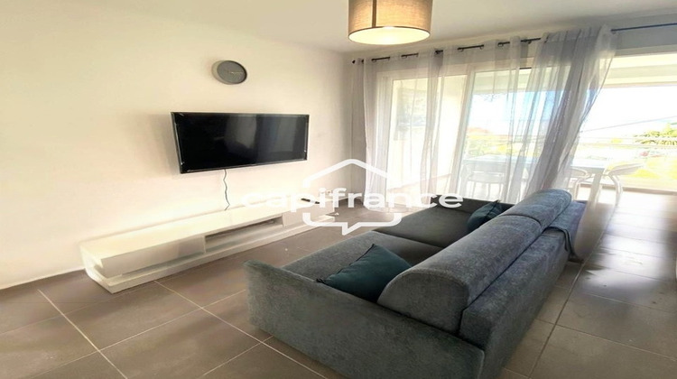 Ma-Cabane - Location Appartement PETIT BOURG, 38 m²