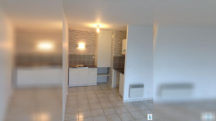 Ma-Cabane - Location Appartement PETIT-COURONNE, 38 m²