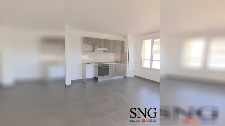Ma-Cabane - Location Appartement Petit-Couronne, 61 m²