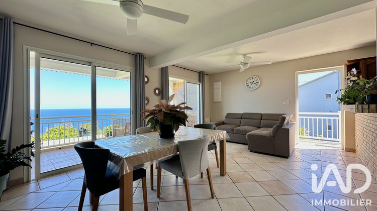 Ma-Cabane - Location Appartement Petite-Île, 70 m²