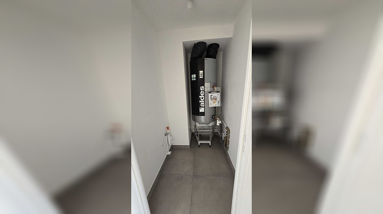 Ma-Cabane - Location Appartement PEYNIER, 45 m²