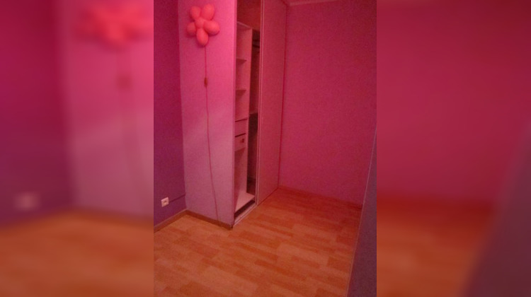 Ma-Cabane - Location Appartement PEYPIN, 57 m²