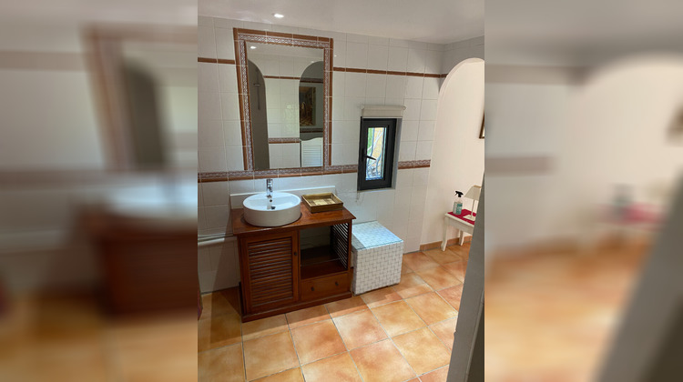Ma-Cabane - Location Appartement PEYPIN, 29 m²