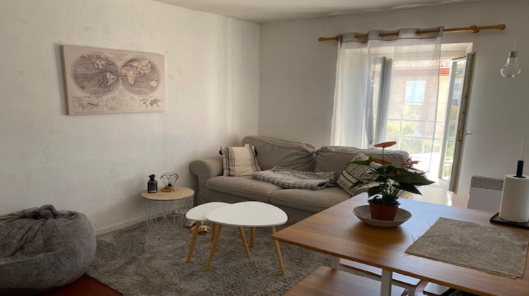 Ma-Cabane - Location Appartement Peyrolles-en-Provence, 46 m²