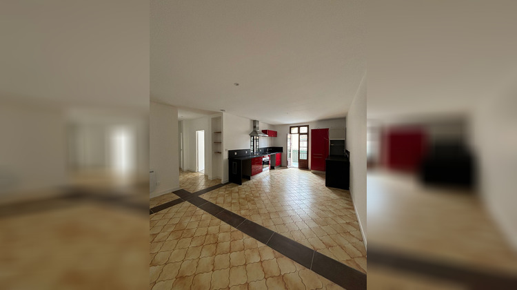 Ma-Cabane - Location Appartement PEZENAS, 67 m²