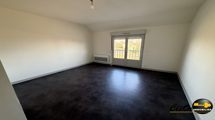 Ma-Cabane - Location Appartement Pierre-de-Bresse, 22 m²