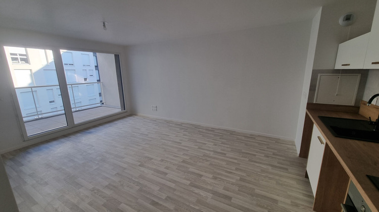 Ma-Cabane - Location Appartement PIERREFITTE-SUR-SEINE, 60 m²