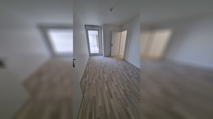 Ma-Cabane - Location Appartement PIERREFITTE-SUR-SEINE, 60 m²