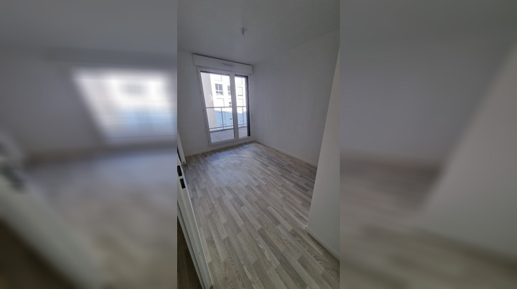 Ma-Cabane - Location Appartement PIERREFITTE-SUR-SEINE, 60 m²
